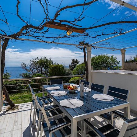 Cozy Apartment In Dubrovnik With House Sea View Eksteriør bilde