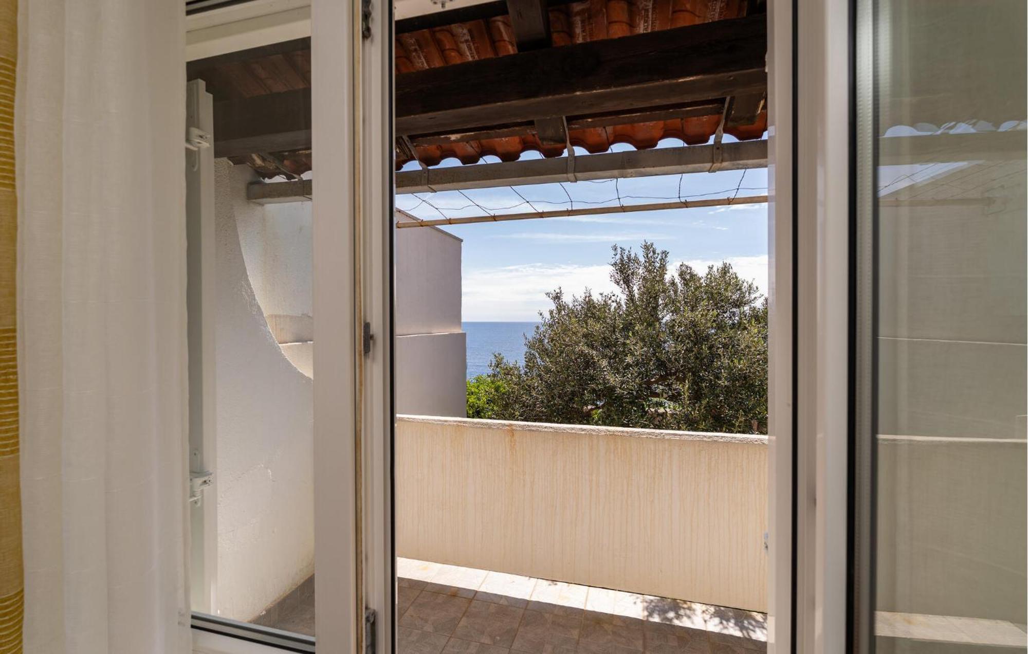 Cozy Apartment In Dubrovnik With House Sea View Eksteriør bilde